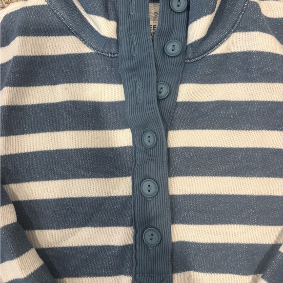 American Eagle Outfitters Blue and Cream Sweater - Picture 2 of 5